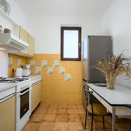 Апартаменты Graceful With Barbecue Area *